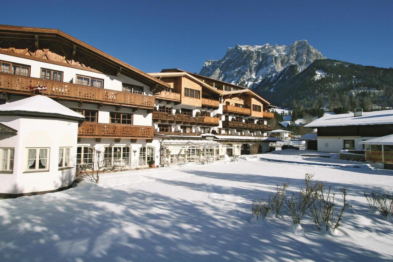 Hotel Tirolerhof - Familotel Zugspitze Ehrwald Eksteriør billede