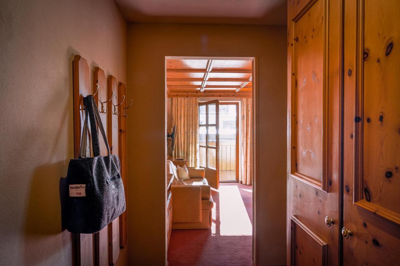 Hotel Tirolerhof - Familotel Zugspitze Ehrwald Eksteriør billede