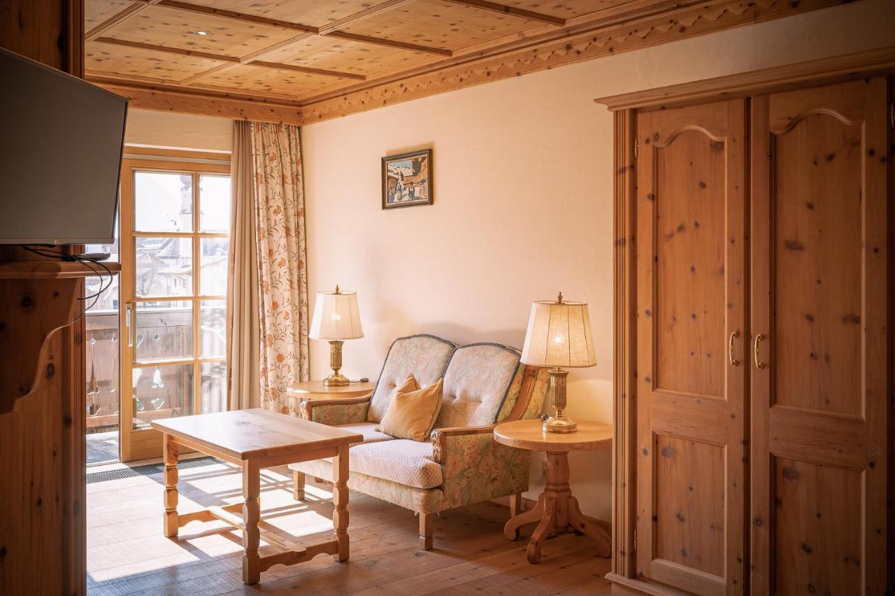 Hotel Tirolerhof - Familotel Zugspitze Ehrwald Eksteriør billede