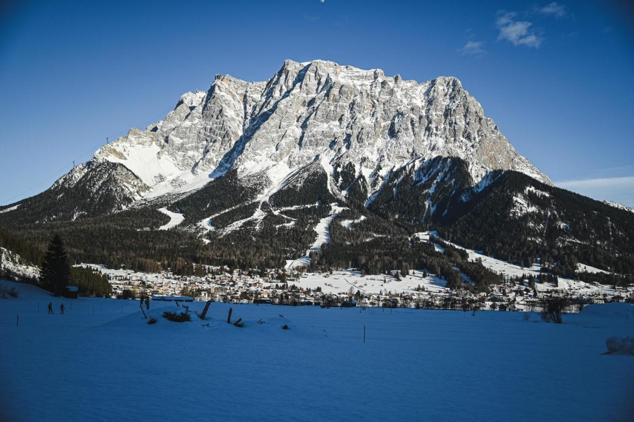 Hotel Tirolerhof - Familotel Zugspitze Ehrwald Eksteriør billede