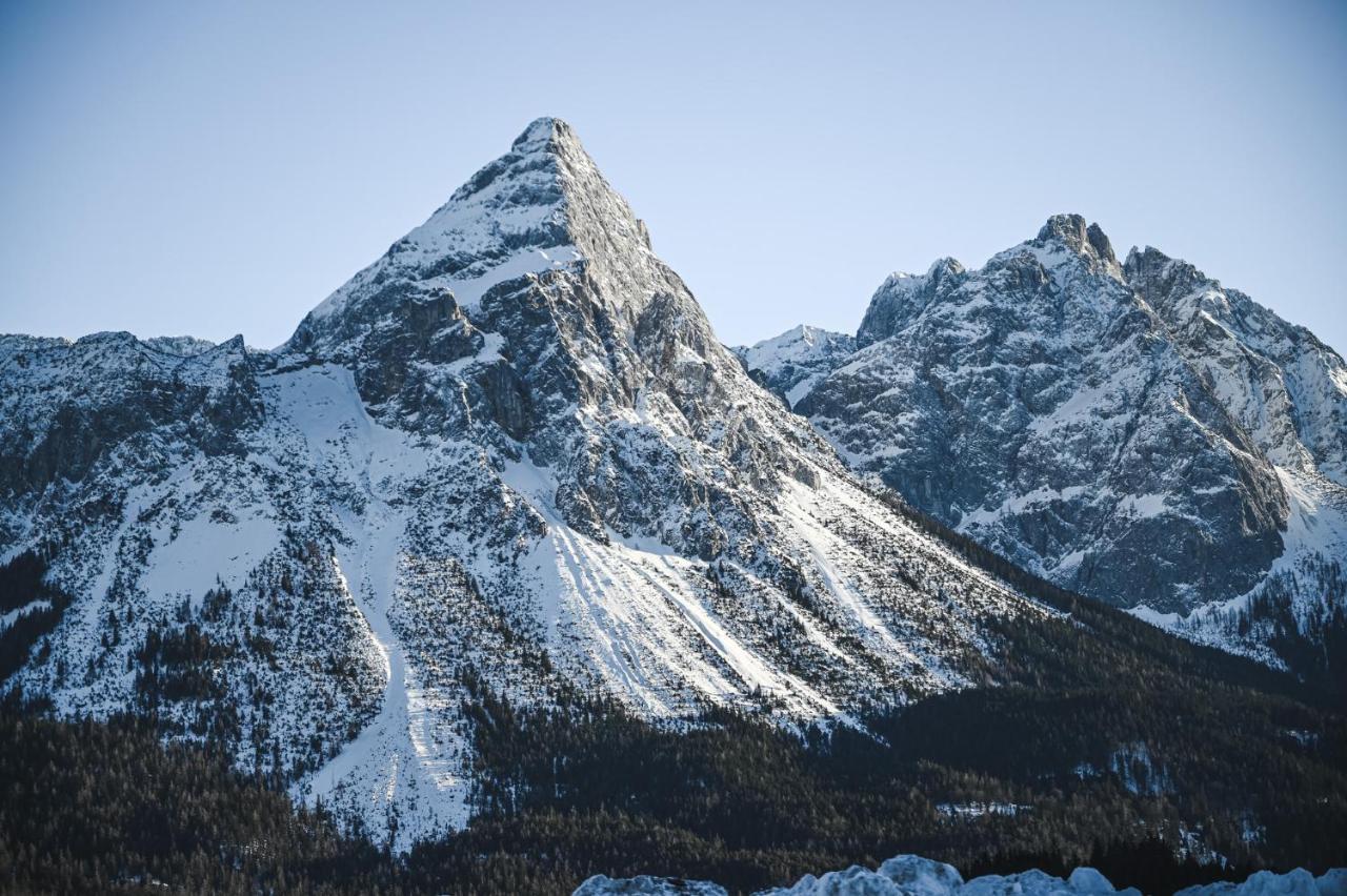 Hotel Tirolerhof - Familotel Zugspitze Ehrwald Eksteriør billede