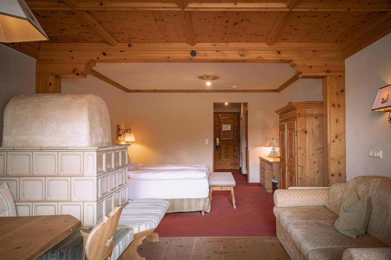 Hotel Tirolerhof - Familotel Zugspitze Ehrwald Eksteriør billede