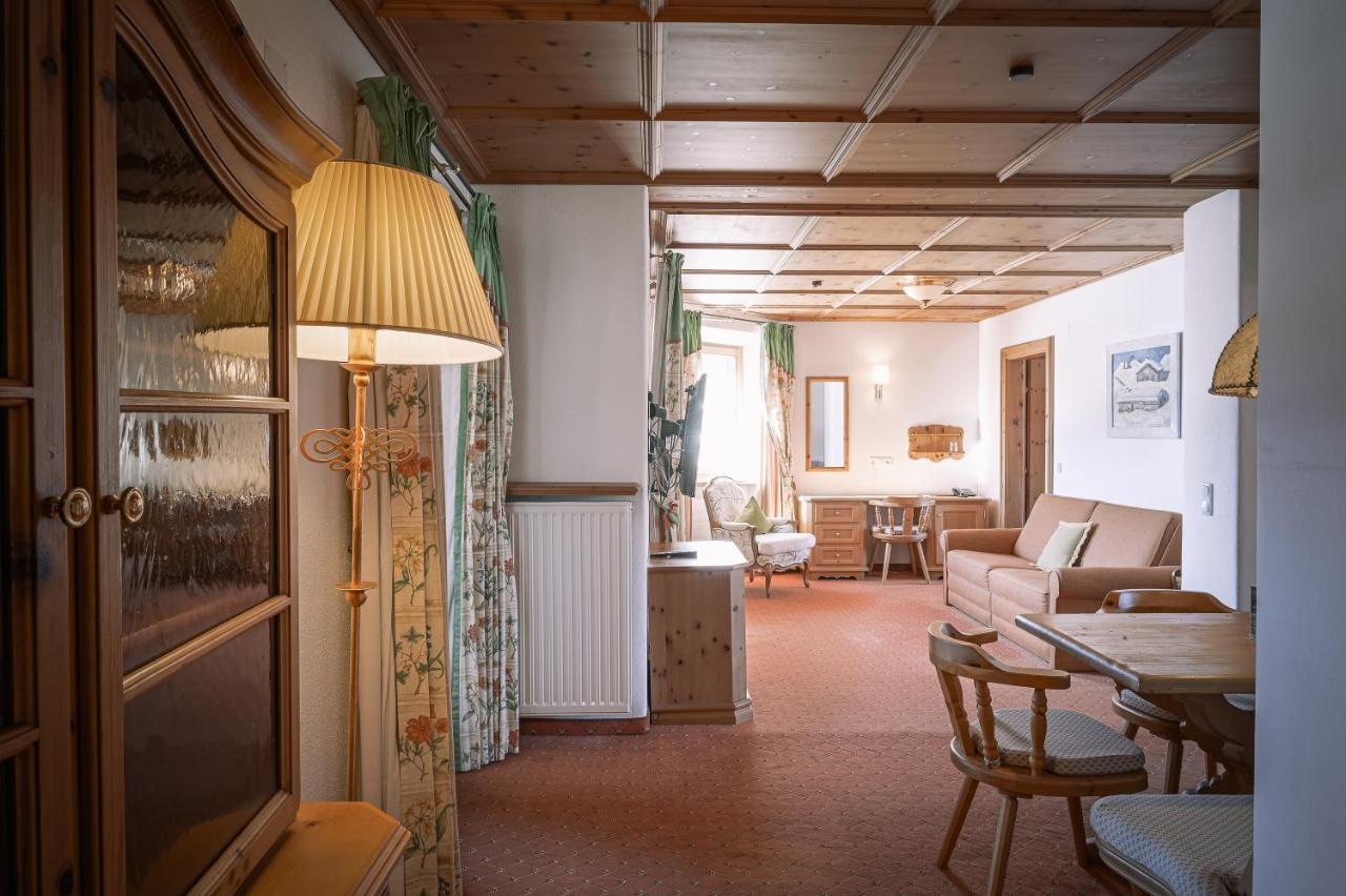 Hotel Tirolerhof - Familotel Zugspitze Ehrwald Eksteriør billede